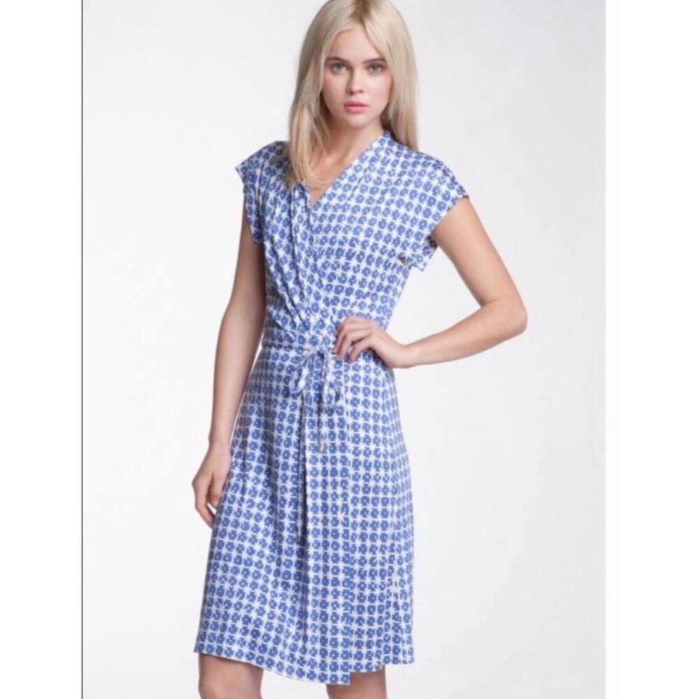 nwot diane Furstenburg wrap dress size 10